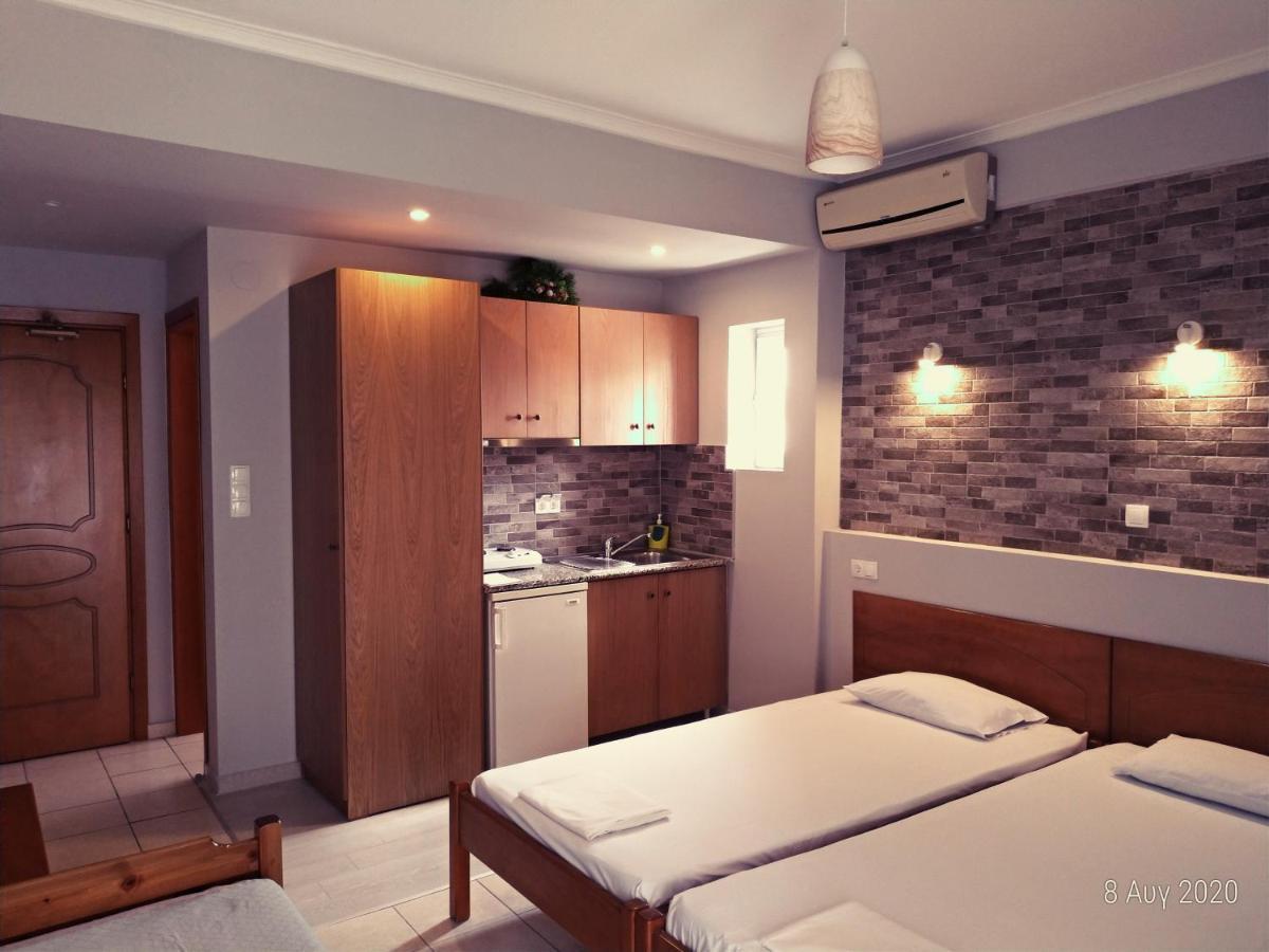 Adonis Apartments ปาราเลียกาเตอรีนิส ภายนอก รูปภาพ