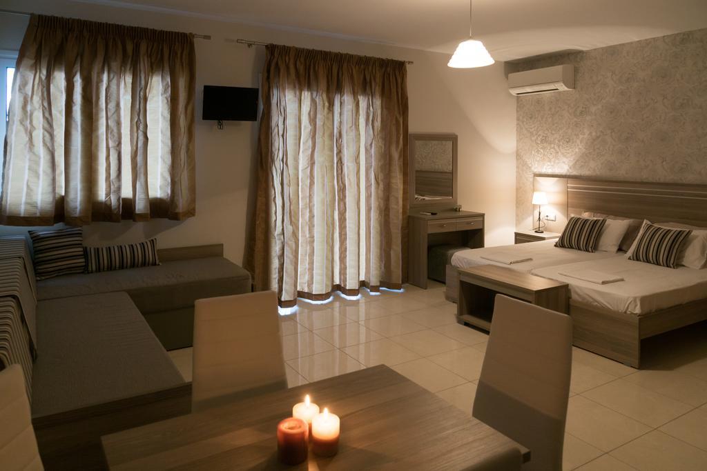 Adonis Apartments ปาราเลียกาเตอรีนิส ภายนอก รูปภาพ